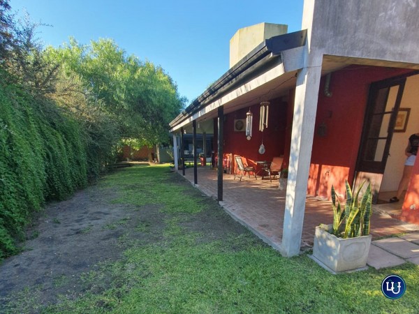 Casa en zona de vegetación