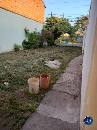 Casa con posibilidad de ampliación en planta alta