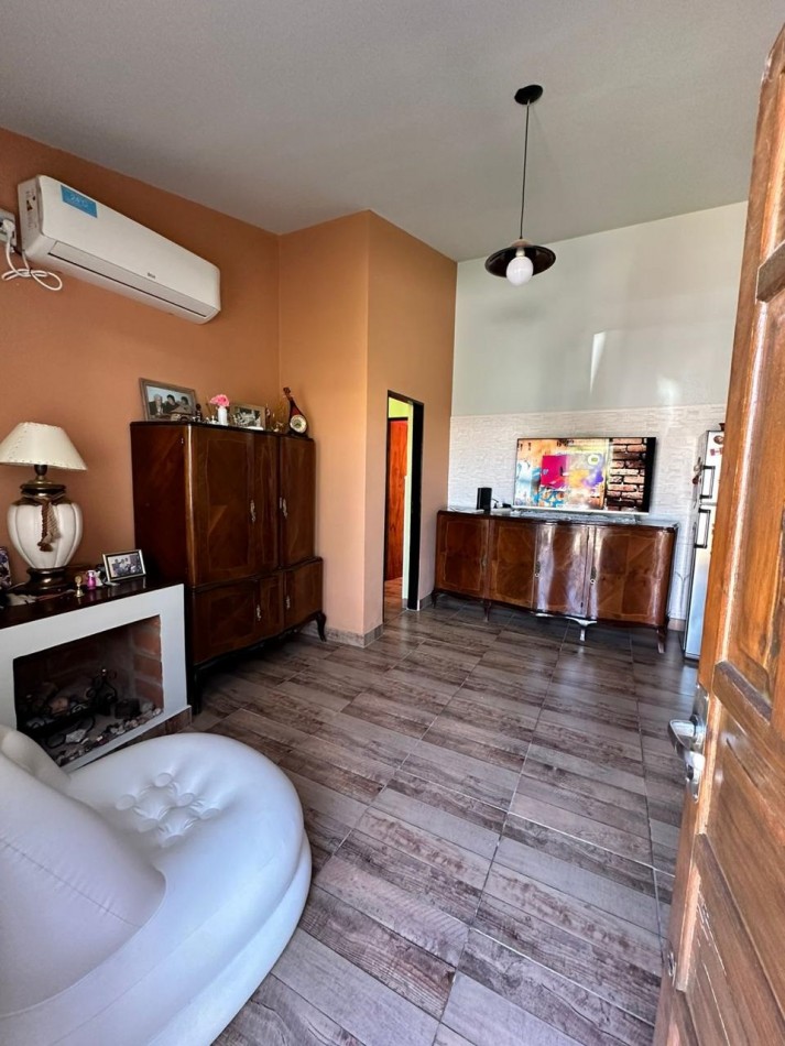 Casa en venta en calle Marcos Toledo