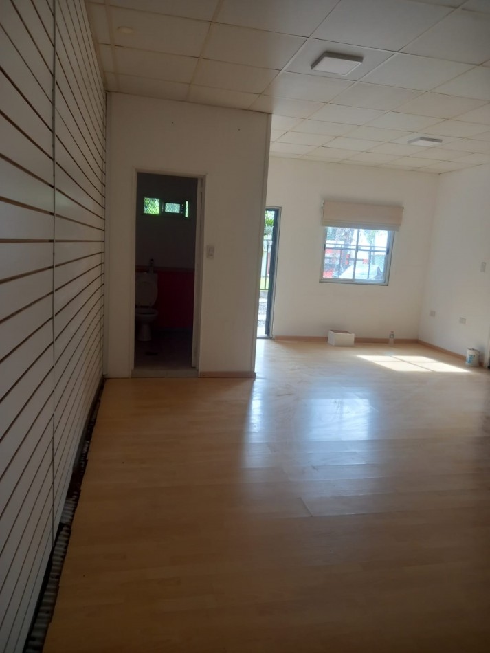 Galpon  en venta - Colonia Avellaneda