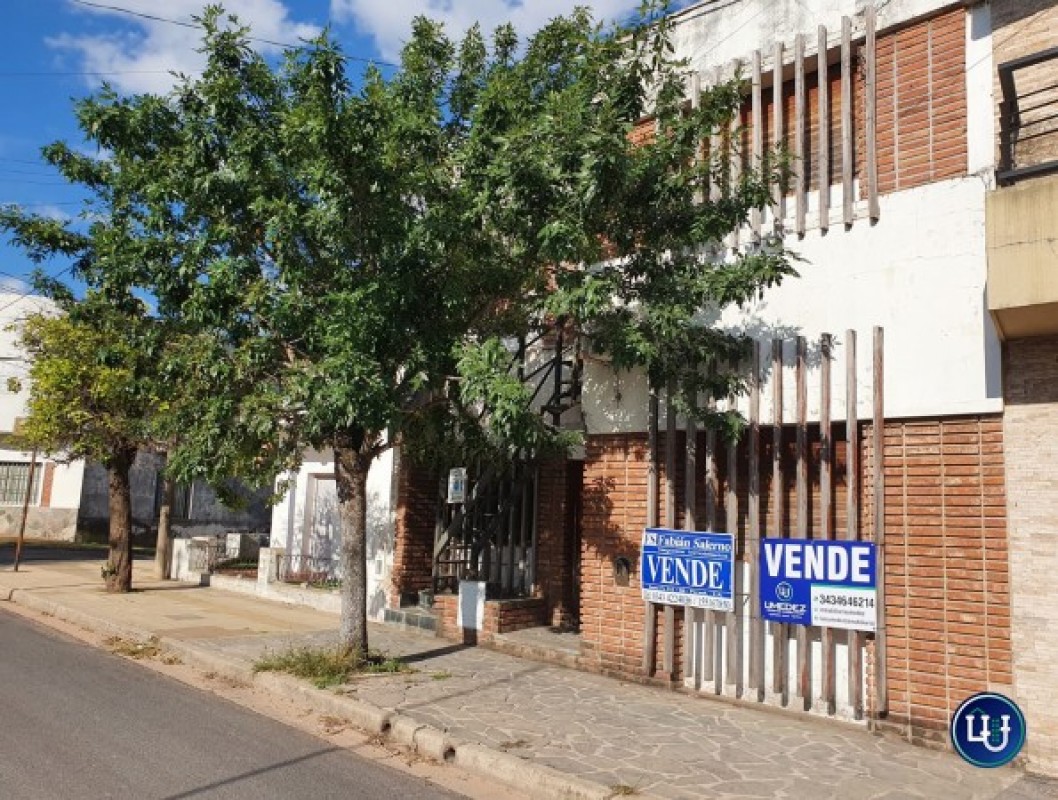 Casa en calle Jujuy, a una cuadra del Cristo Redentor