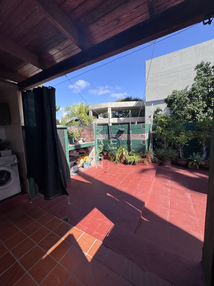 Hermoso PH  con patio seco en venta zona centro