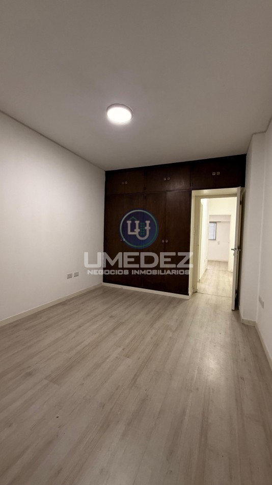 Amplio departamento en venta zona centro. 