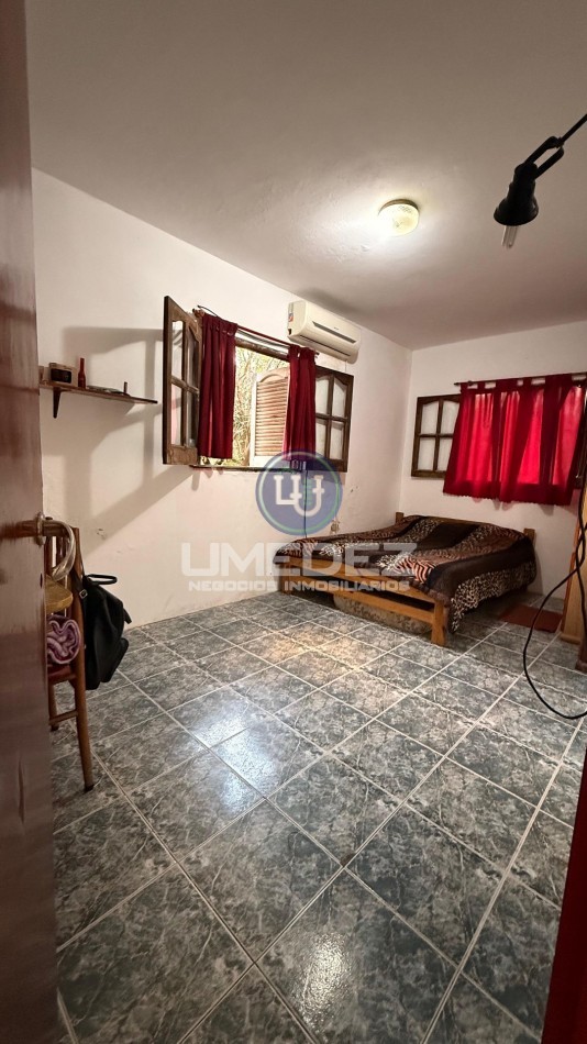 Casa zona barrio Jose Hernandez. 