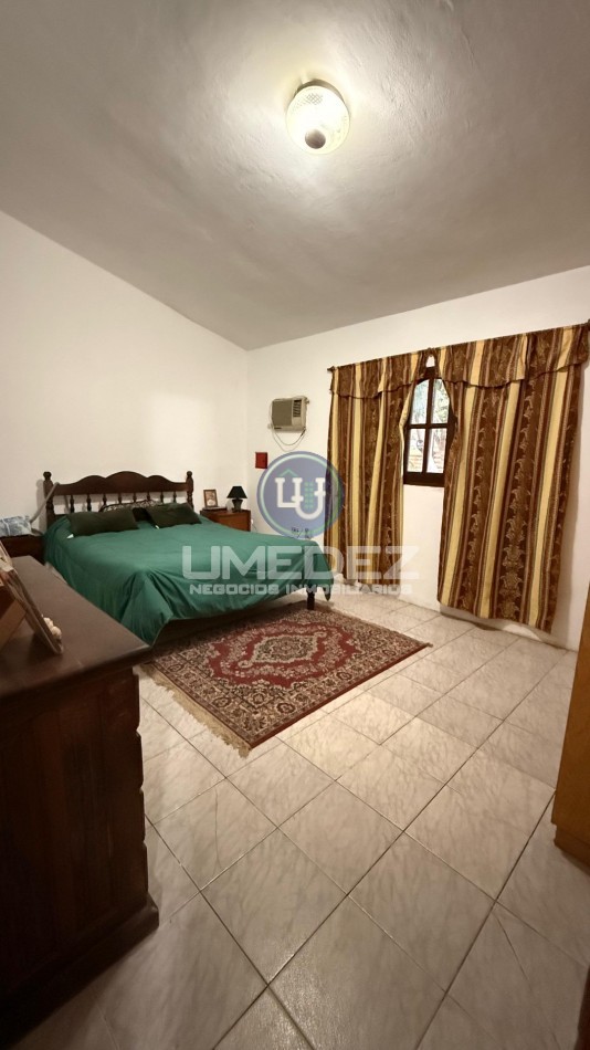 Casa zona barrio Jose Hernandez. 