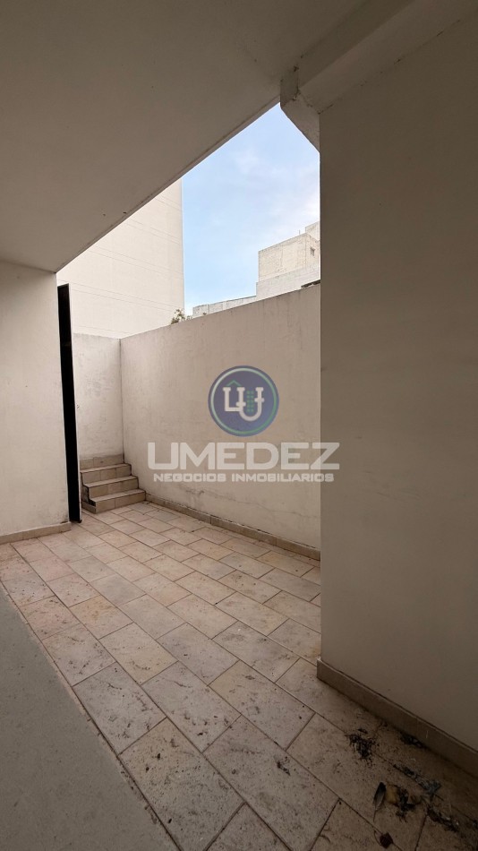 Amplio departamento en venta zona centro. 