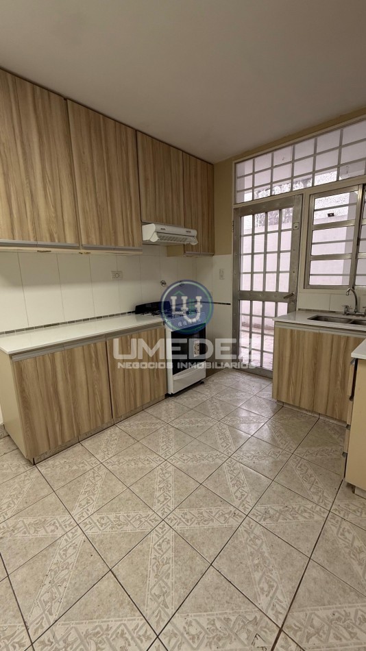 Amplio departamento en venta zona centro. 