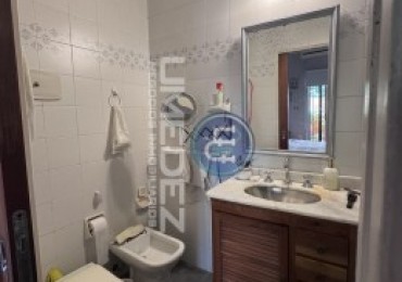 Hermoso PH  con patio seco en venta zona centro